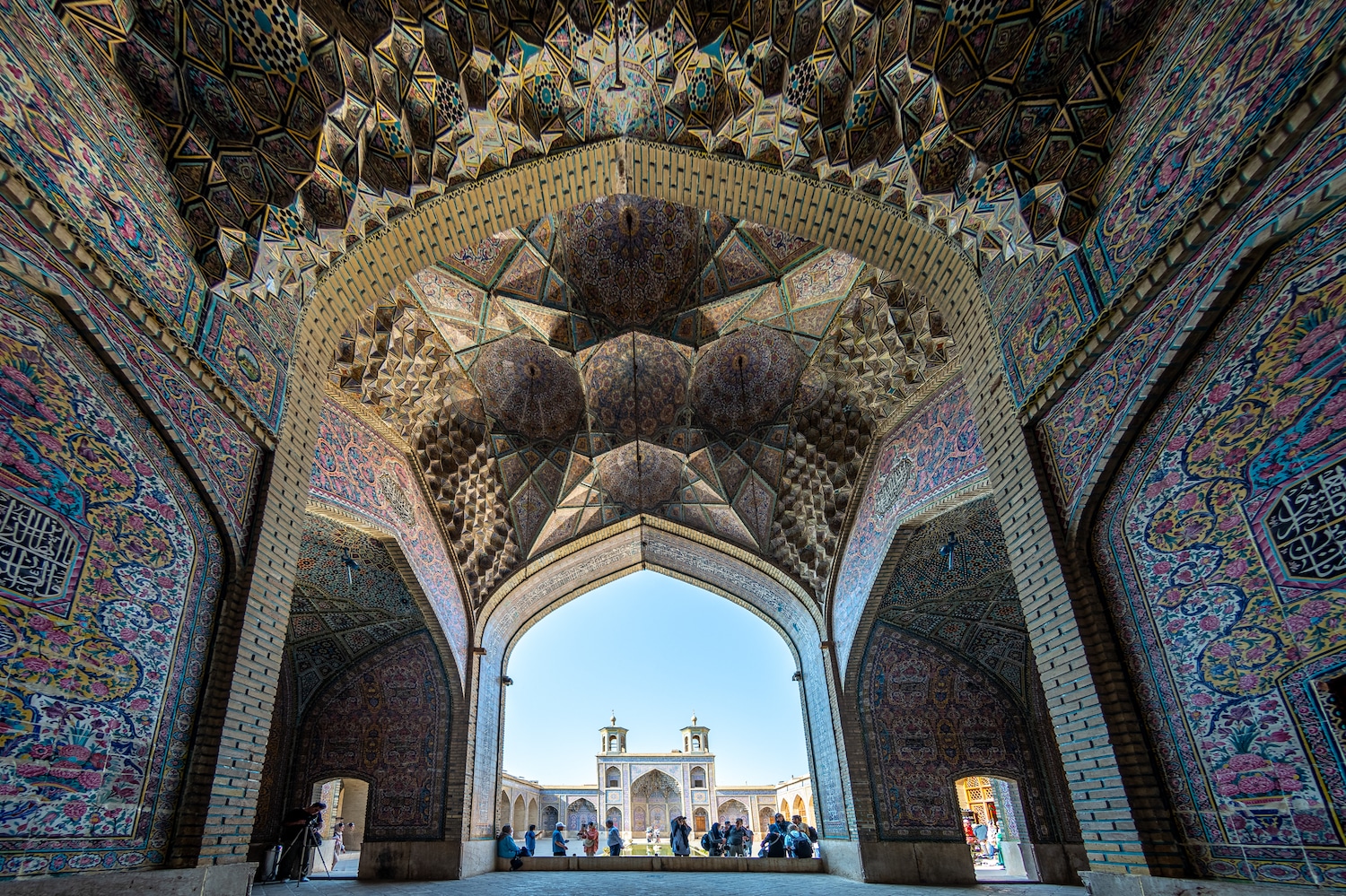<b>Bilder aus dem Iran</b><br />Zwei Freunde. Zwei Kulturen. Eine Entdeckung. 14 <b>Bilder aus dem Iran</b><br />Zwei Freunde. Zwei Kulturen. Eine Entdeckung. – Bild 14