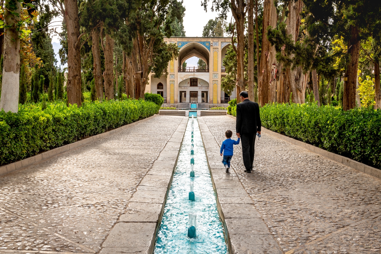 <b>Bilder aus dem Iran</b><br />Zwei Freunde. Zwei Kulturen. Eine Entdeckung. 11 <b>Bilder aus dem Iran</b><br />Zwei Freunde. Zwei Kulturen. Eine Entdeckung. – Bild 11